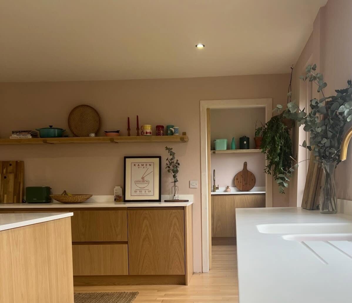 430122964_122112953000232796_696241720425130758_n